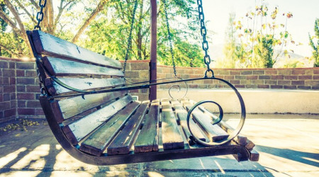 Что такое МАФы: классификация, назначение и роль в благоустройстве территории.